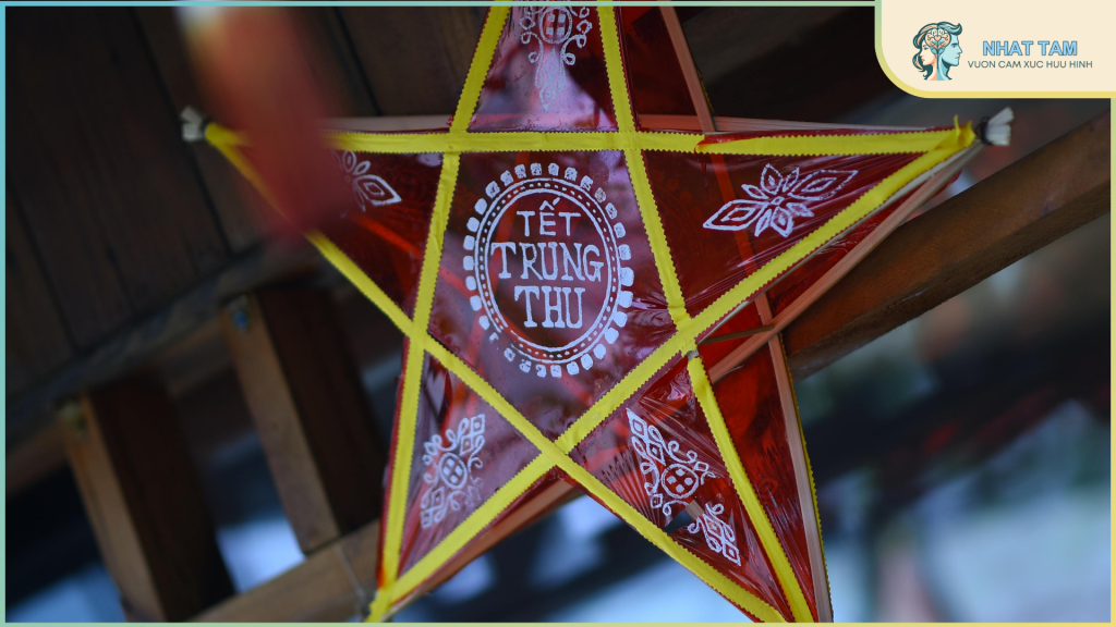 Nỗi nhớ dưới mùa Trăng.