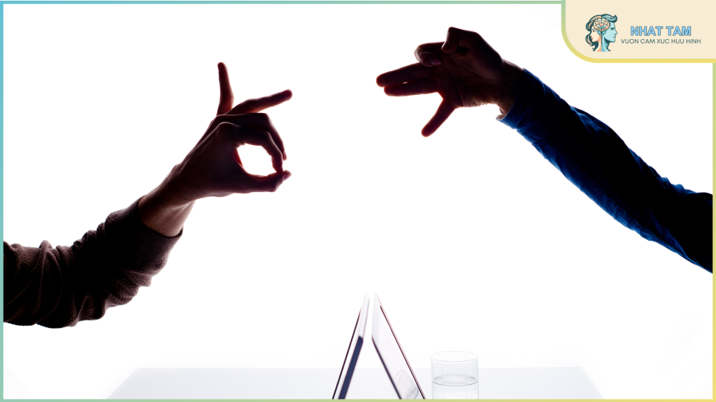 Bàn về văn chương: Ranh giới giữa hư cấu và hiện thực